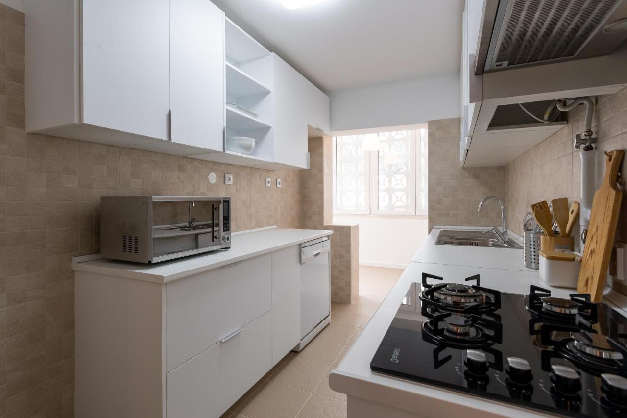 Av Sintra Mhouse Lease *